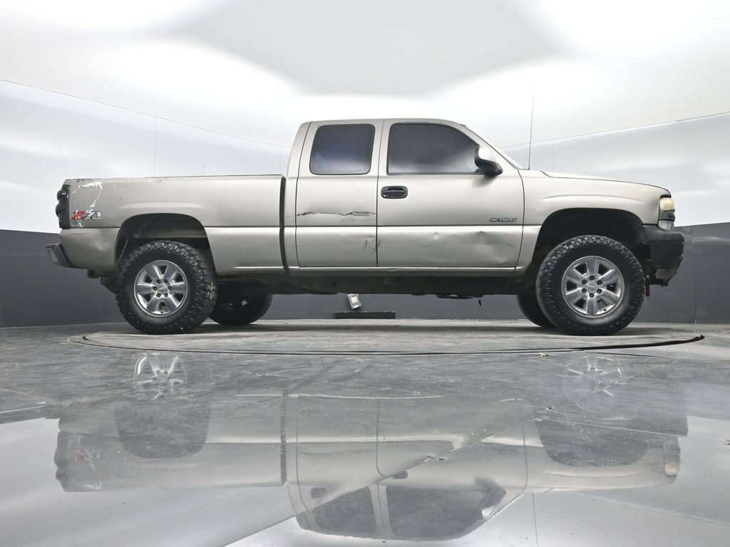 Used 2002 Chevrolet Silverado 1500 LS AWD/4WD image 29