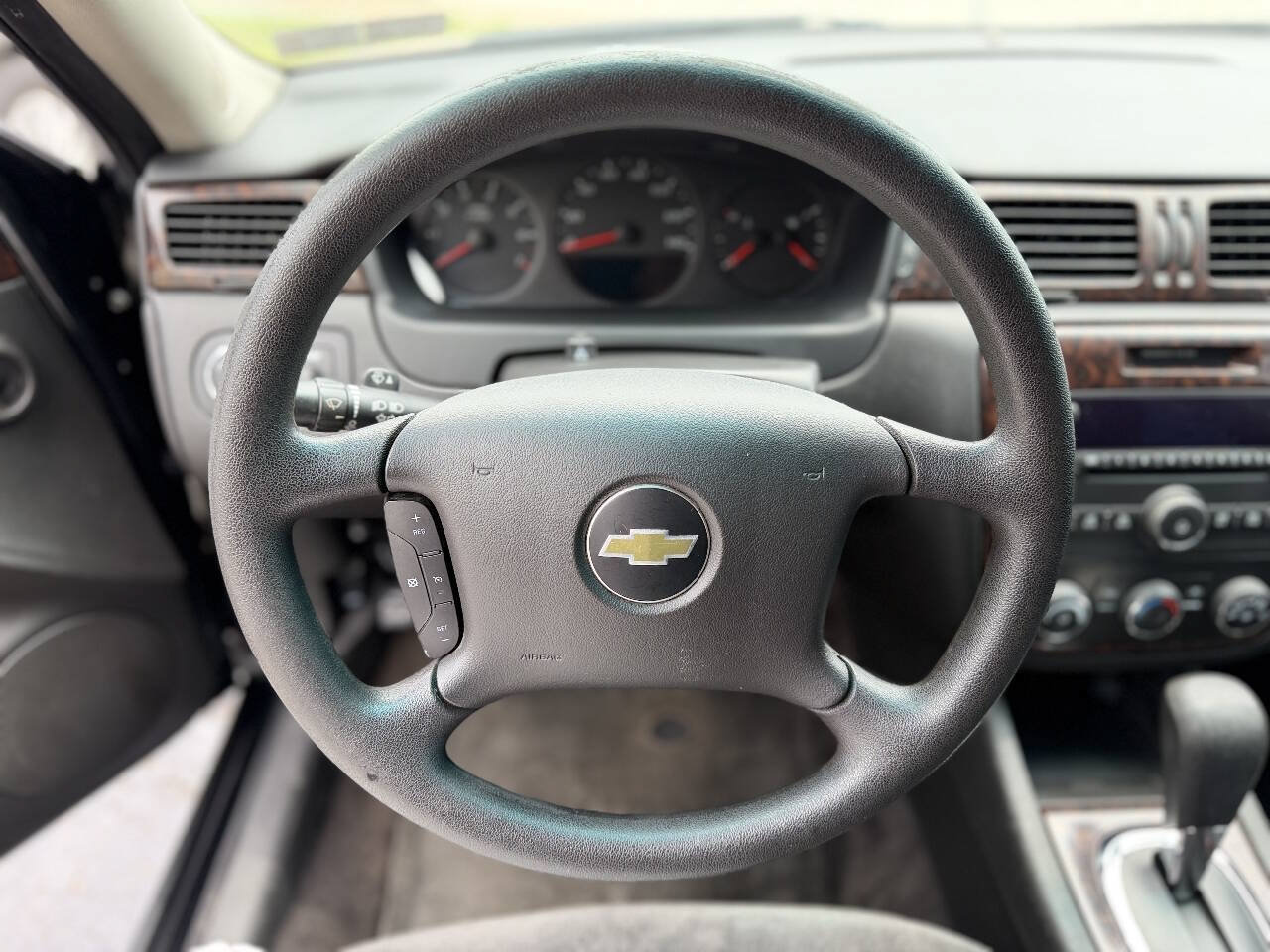 Used 2014 Chevrolet Impala Limited LS FWD image 14
