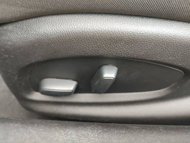 Used 2021 Chevrolet Camaro LT RWD image 26