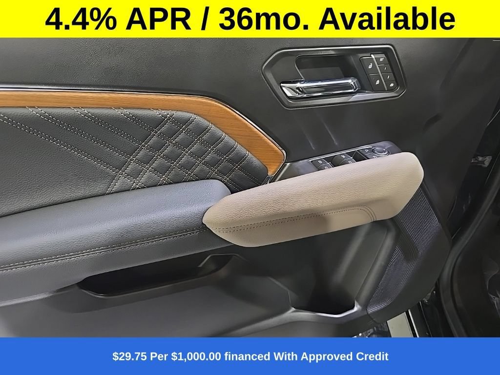 New 2026 GMC Canyon Denali AWD/4WD image 17