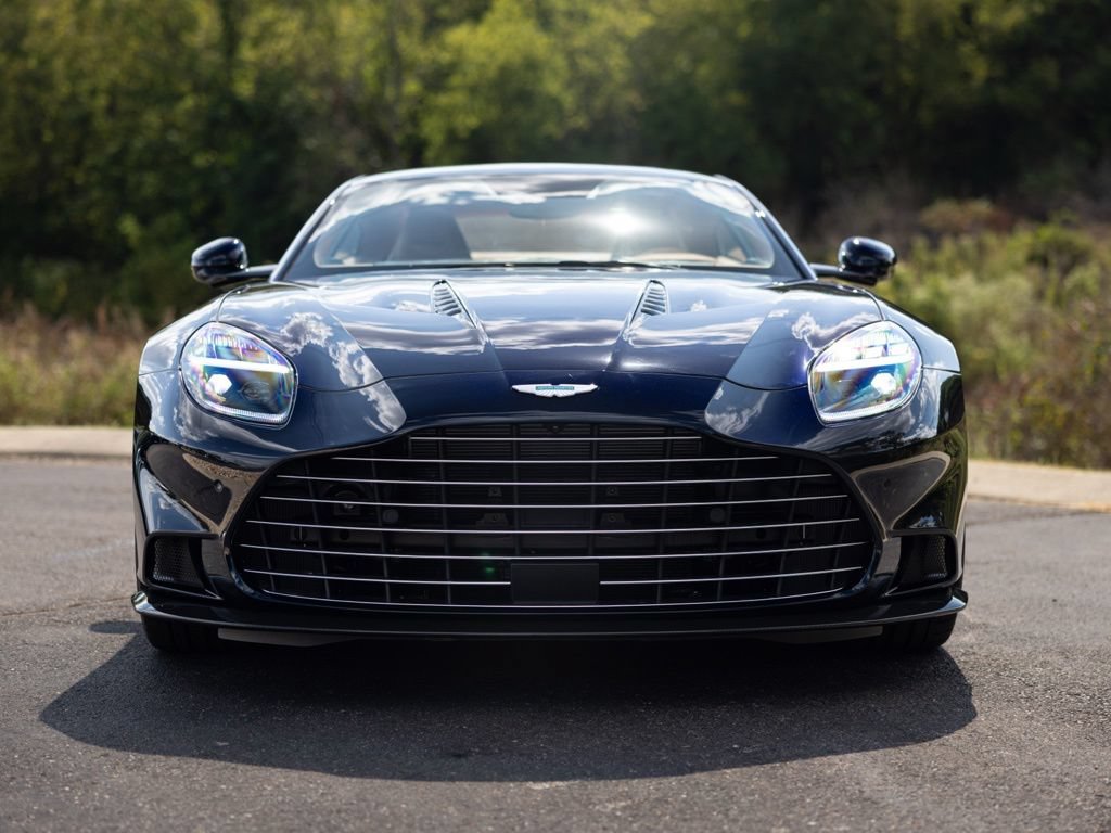 New 2026 Aston Martin Vanquish RWD image 10