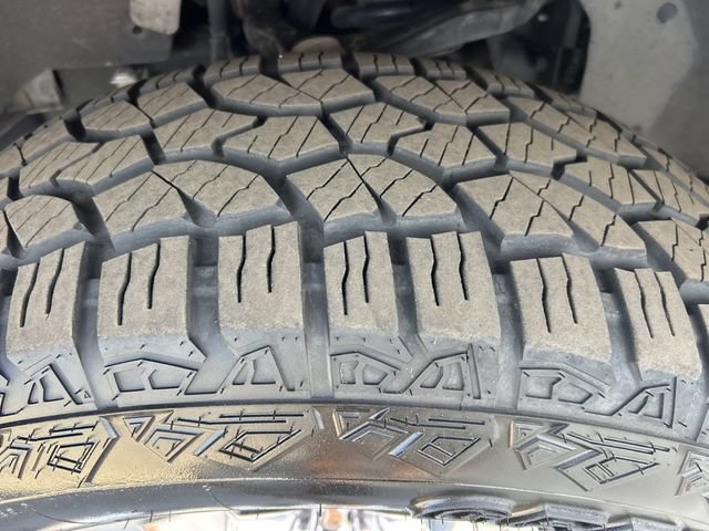 Used 2023 Ford F150 Lariat w/ Equipment Group 502A High AWD/4WD image 29