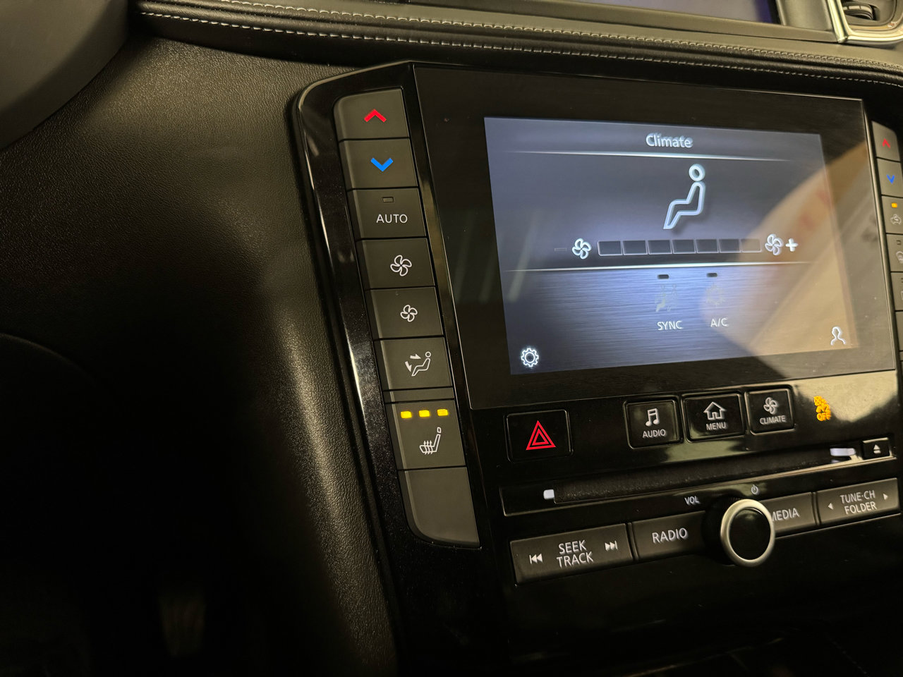 Used 2024 INFINITI QX55 Luxe w/ Cargo Package image 24