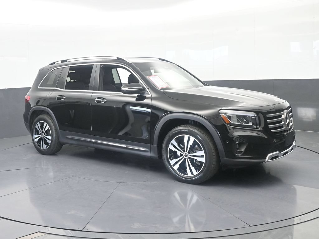 Used 2025 Mercedes-Benz GLB 250 image 8