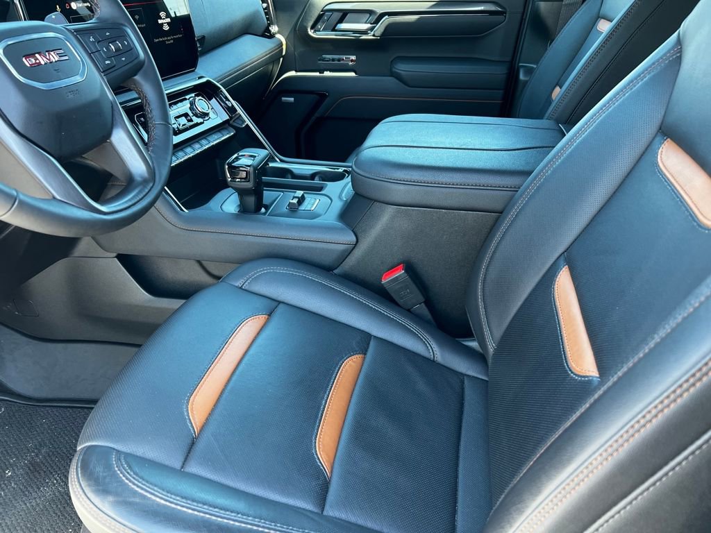 Used 2025 GMC Sierra 1500 AT4 AWD/4WD image 11