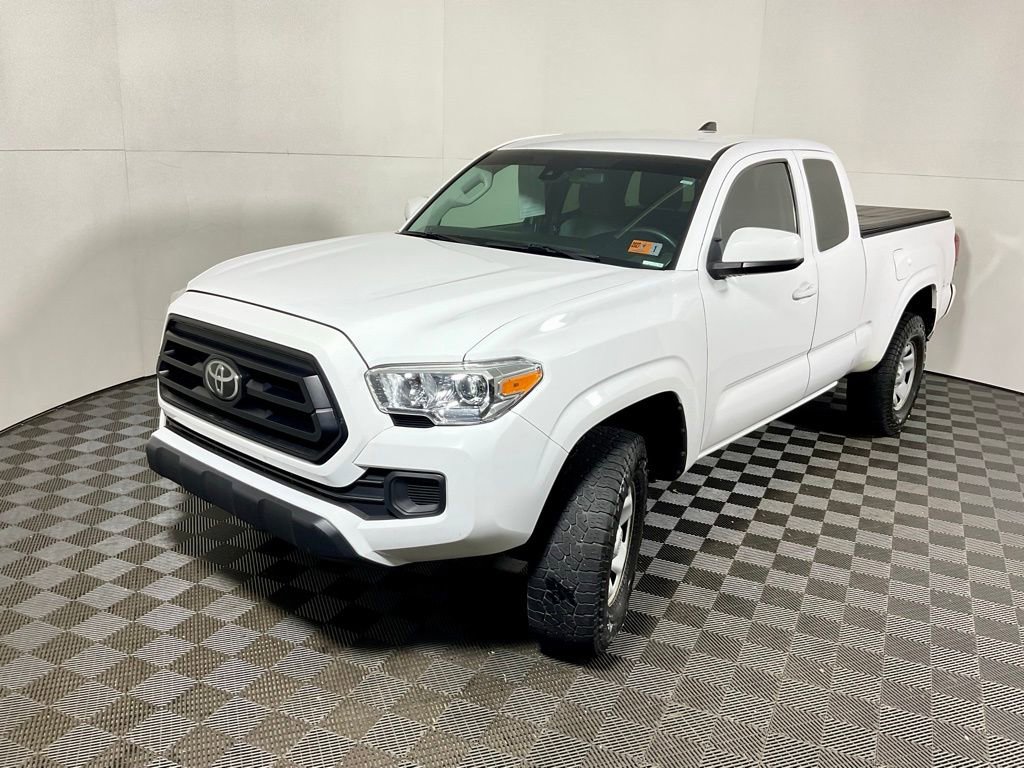 Used 2020 Toyota Tacoma SR image 8