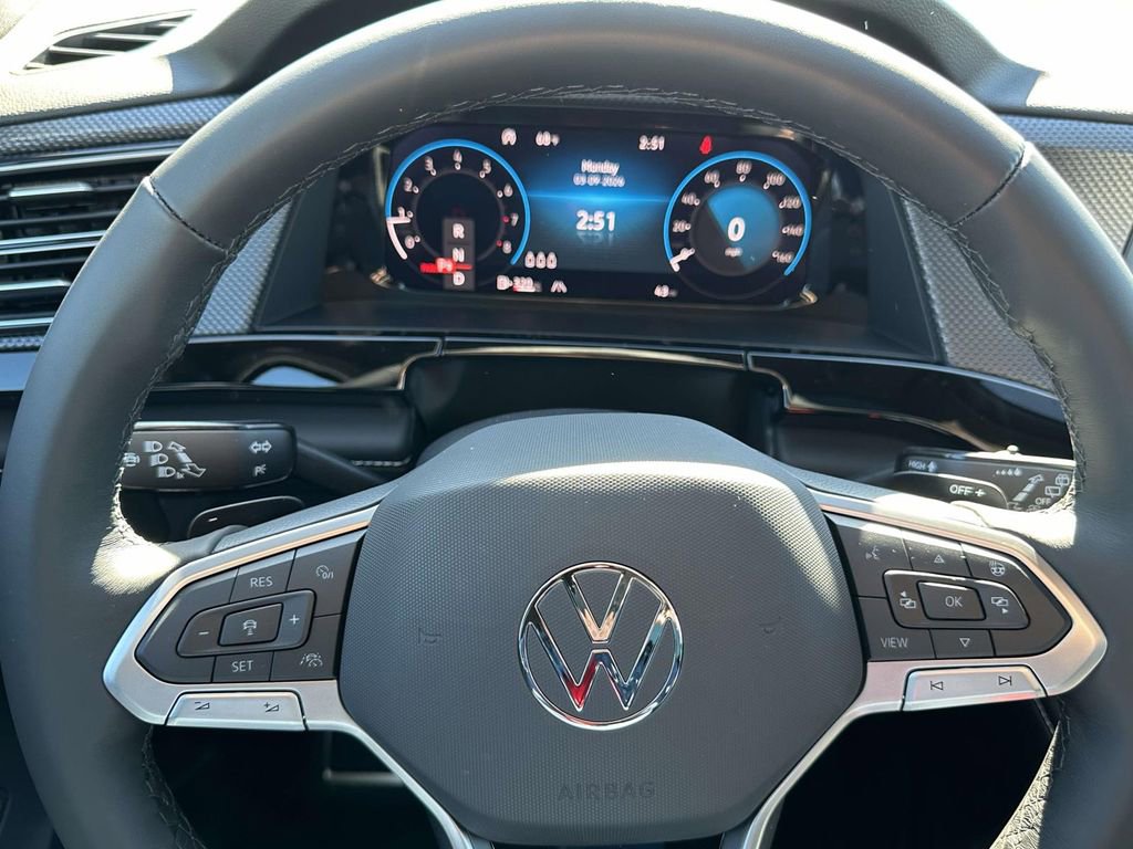 New 2026 Volkswagen Atlas Cross Sport SEL R-Line image 18