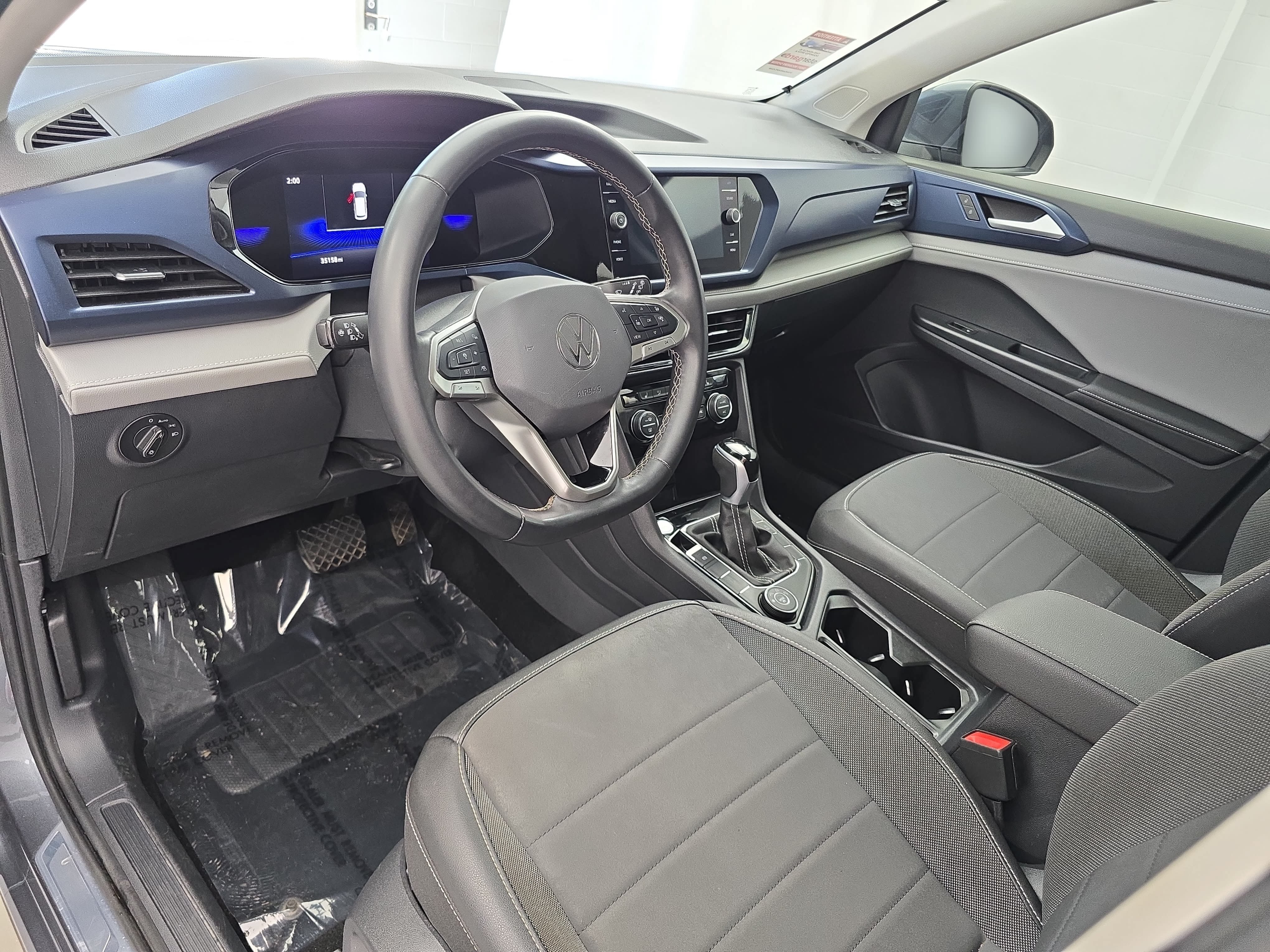 Certified 2024 Volkswagen Taos SE AWD/4WD image 15