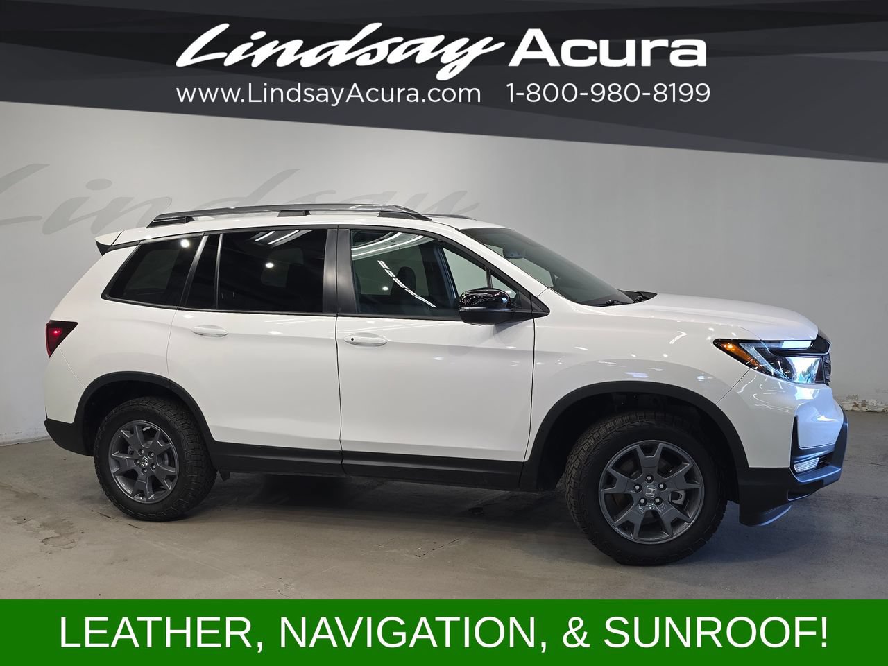 Used 2025 Honda Passport TrailSport image 3