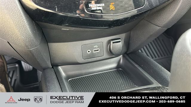 Used 2022 Nissan Rogue Sport SV AWD/4WD image 16