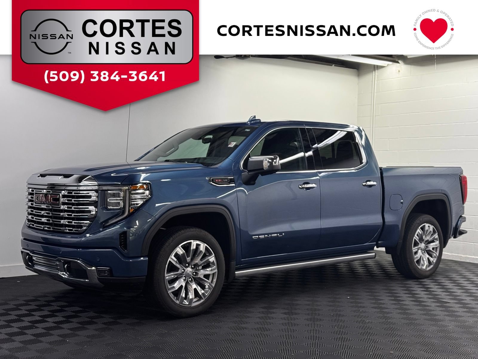 Used 2026 GMC Sierra 1500 Denali w/ Denali Reserve Package AWD/4WD image 1