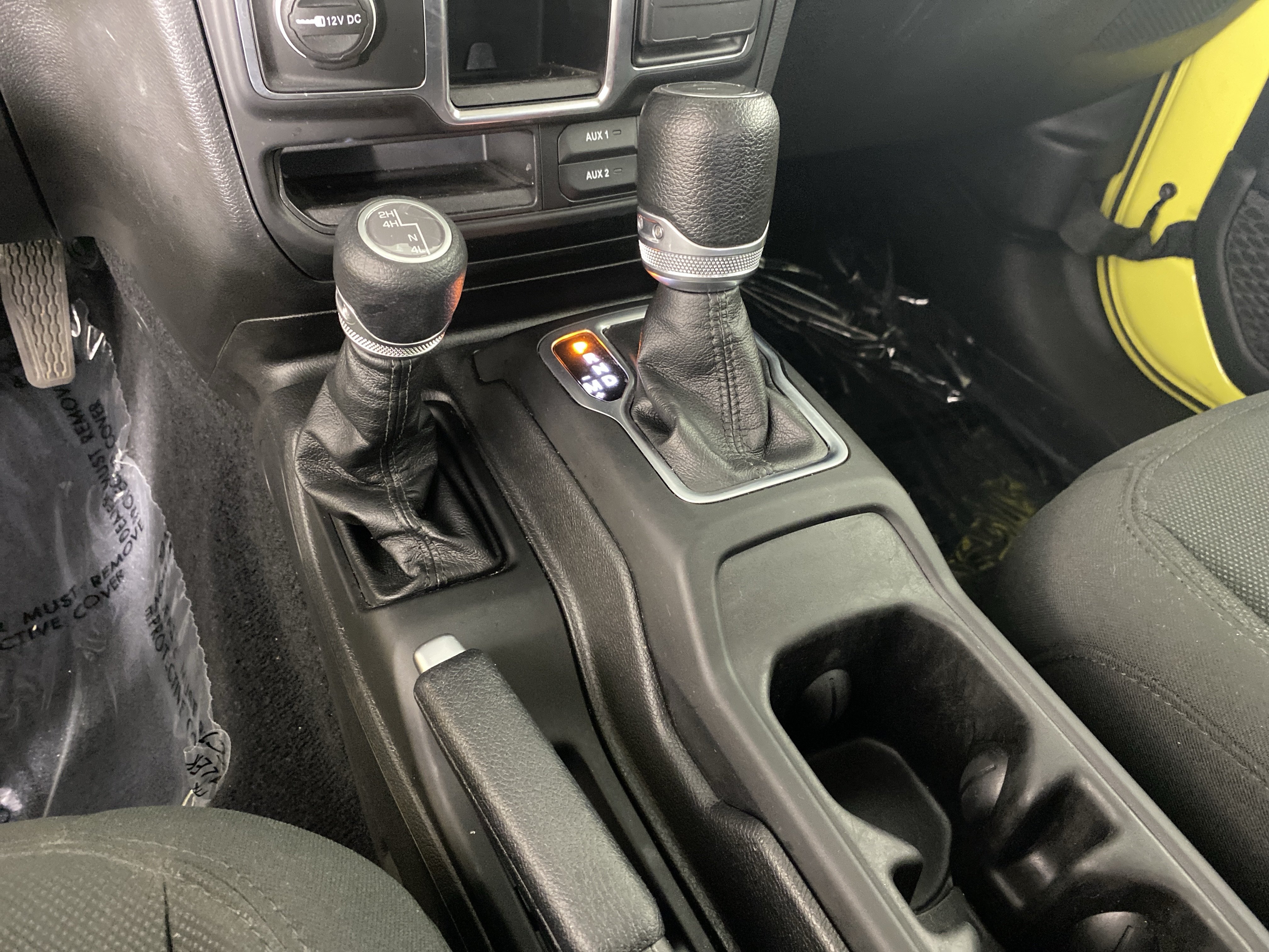 Used 2023 Jeep Gladiator Sport w/ Off Road Group AWD/4WD image 28