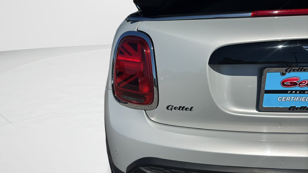 Used 2022 MINI Cooper S w/ Premium Package FWD image 44