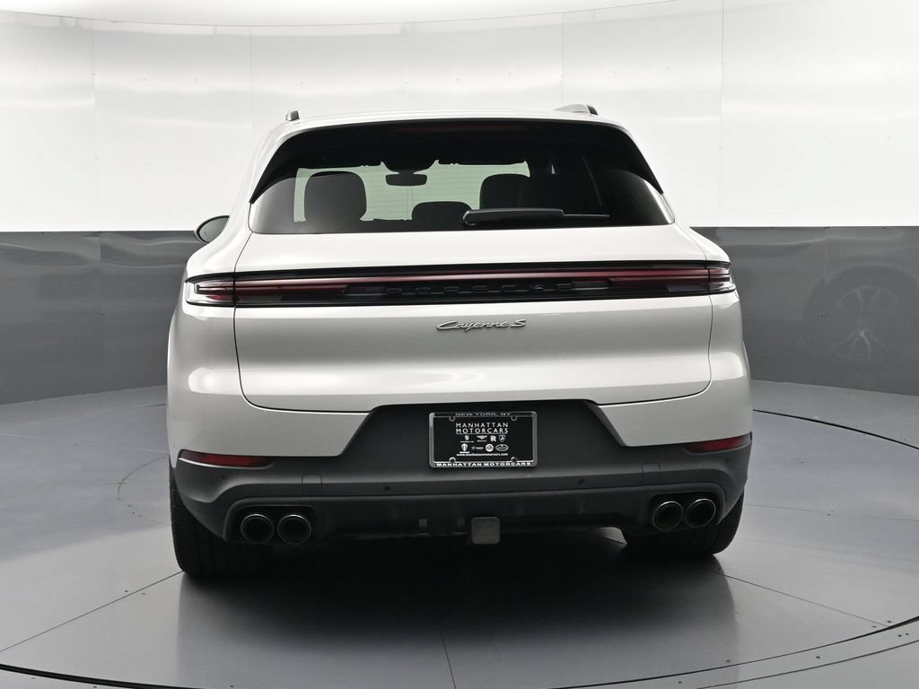 Certified 2025 Porsche Cayenne S AWD/4WD image 7