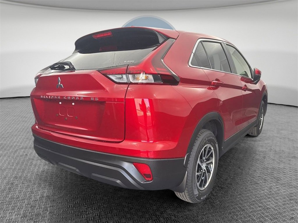 New 2026 Mitsubishi Eclipse Cross ES image 3