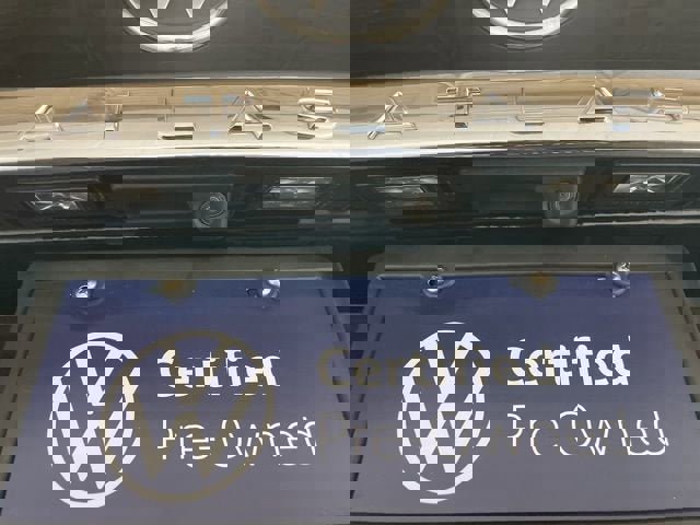 Certified 2023 Volkswagen Atlas Cross Sport SE image 7