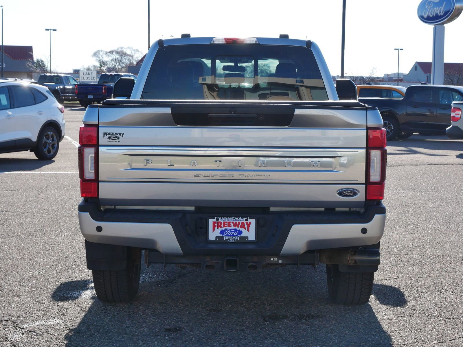 Certified 2022 Ford F250 Platinum w/ FX4 Off-Road Package image 5