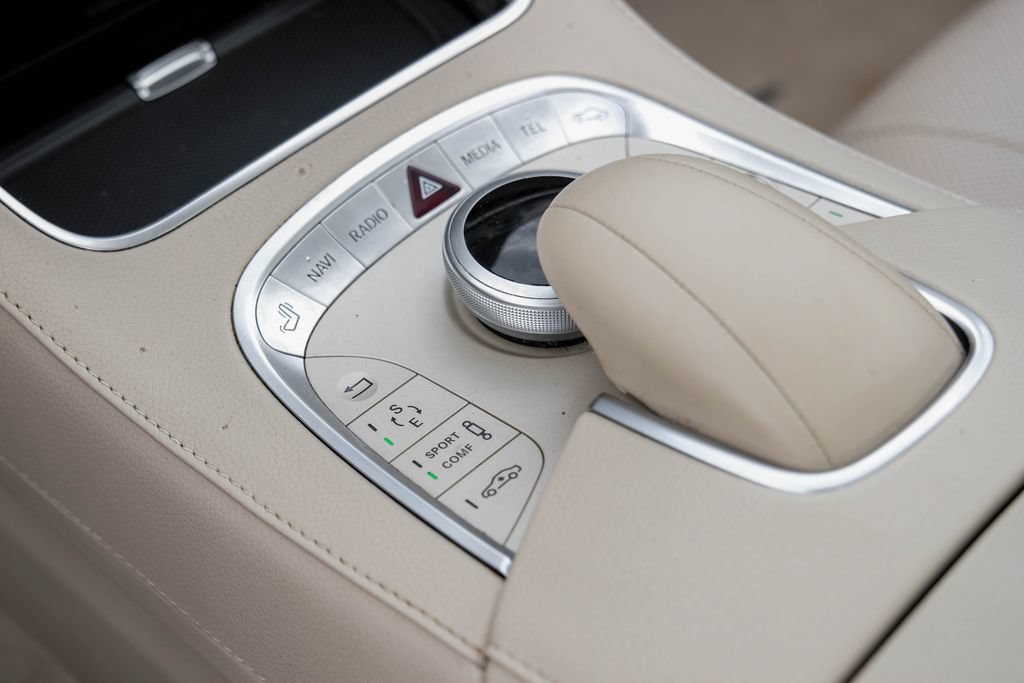 Used 2014 Mercedes-Benz S 550 Sedan image 28