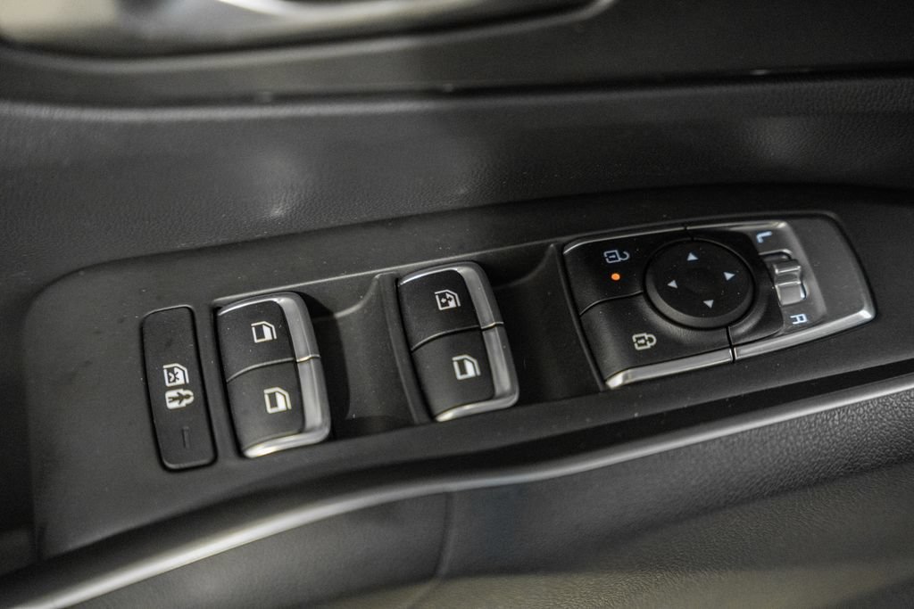 Used 2024 Kia Sorento S w/ Panoramic Sunroof Package AWD/4WD image 30