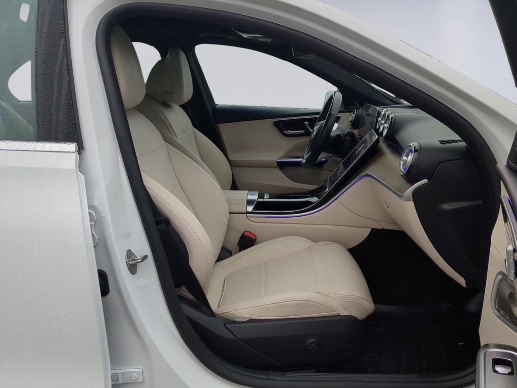 Used 2022 Mercedes-Benz C 300 4MATIC Sedan image 17