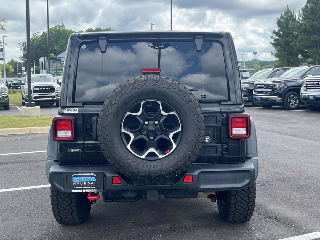 Used 2023 Jeep Wrangler Unlimited Rubicon w/ Cold Weather Group AWD/4WD image 4