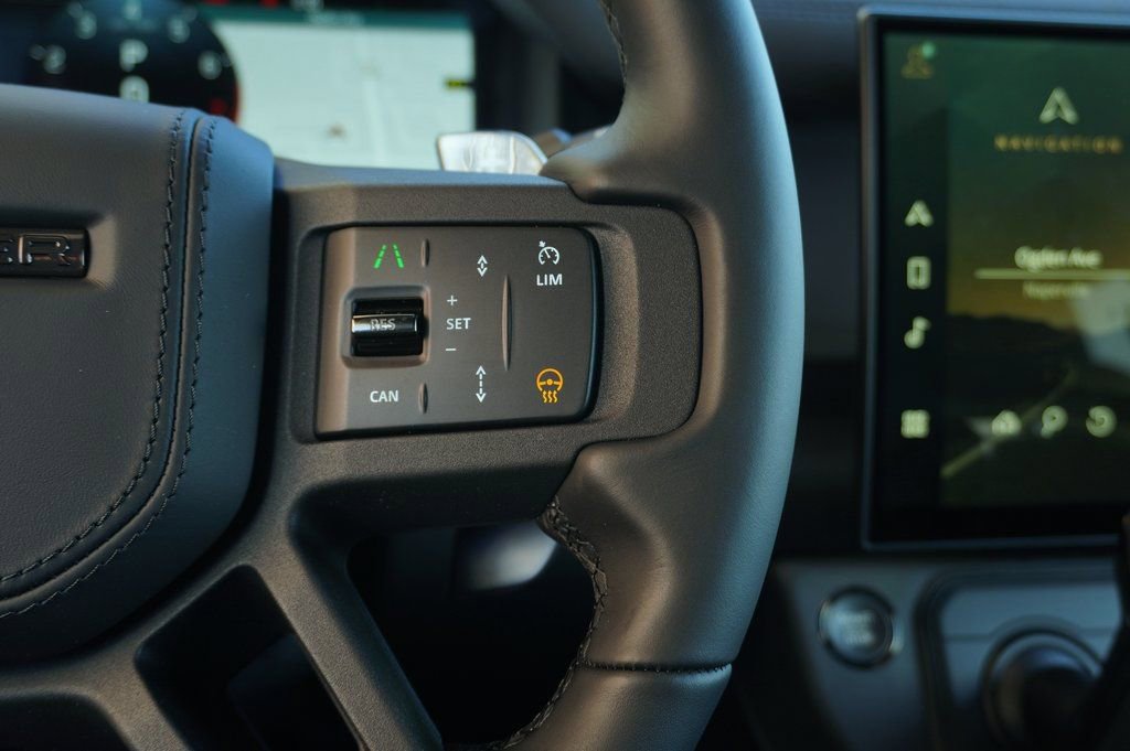 New 2026 Land Rover Defender 110 OCTA AWD/4WD image 20