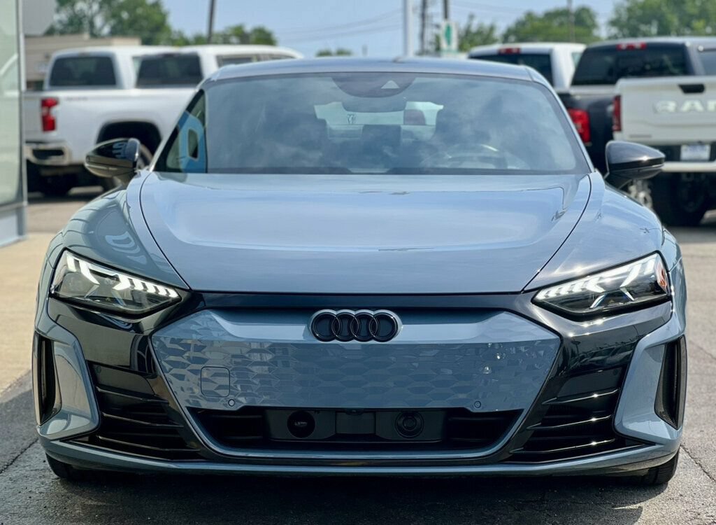 Used 2024 Audi RS e-tron GT w/ Carbon Performance Package AWD/4WD image 6