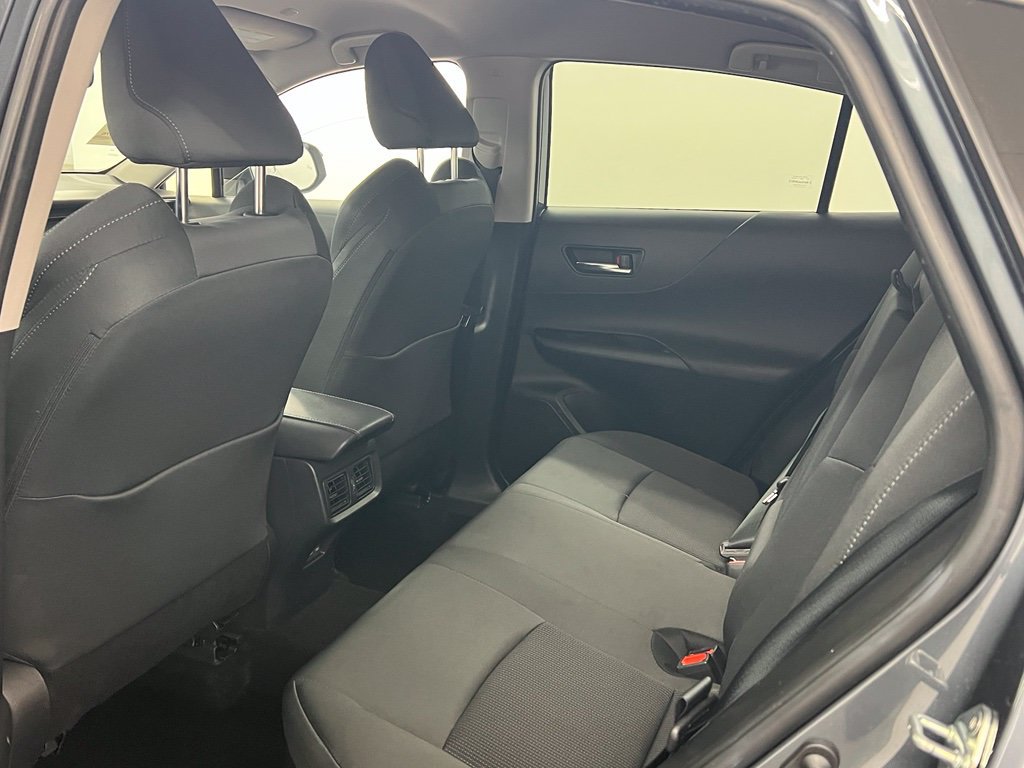 Used 2024 Toyota Venza LE AWD/4WD image 12