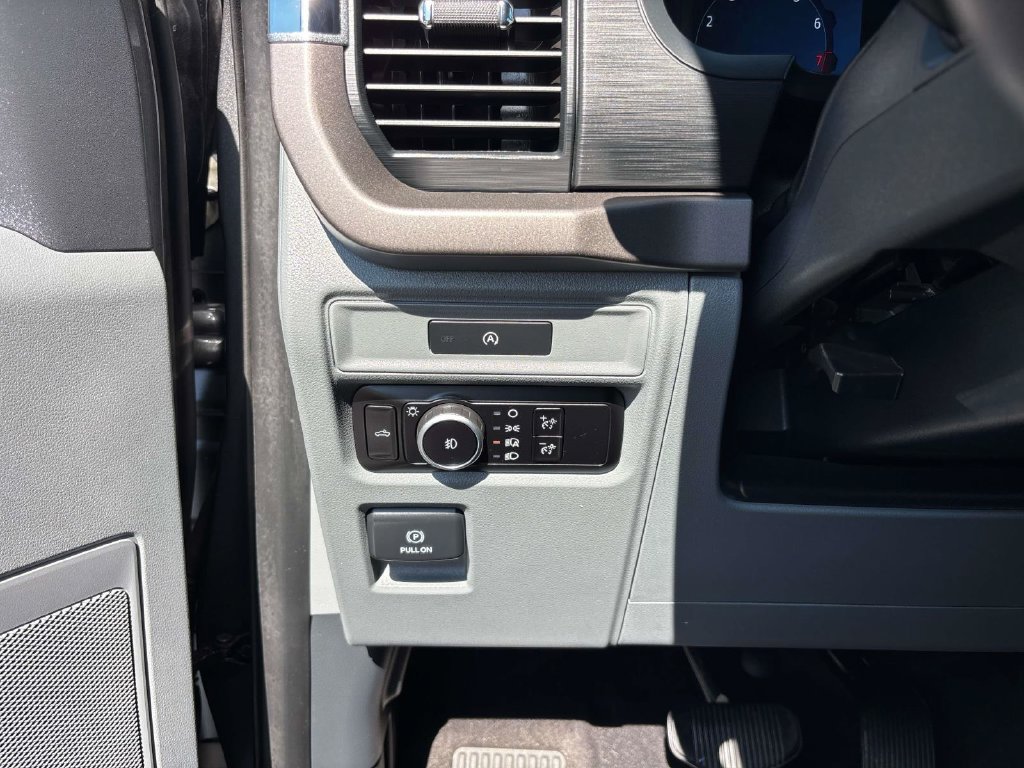 Used 2025 Ford F150 XLT w/ Equipment Group 301A Standard AWD/4WD image 18