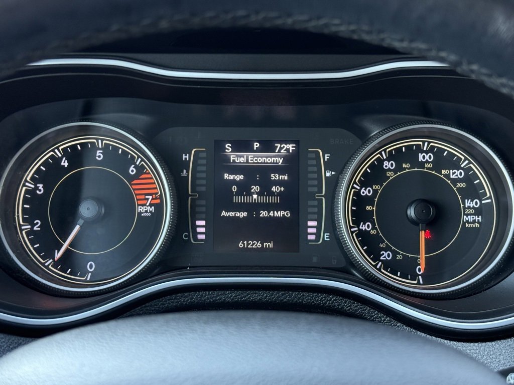 Used 2019 Jeep Cherokee Latitude Plus image 30