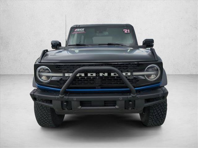 Used 2021 Ford Bronco First Edition AWD/4WD image 3