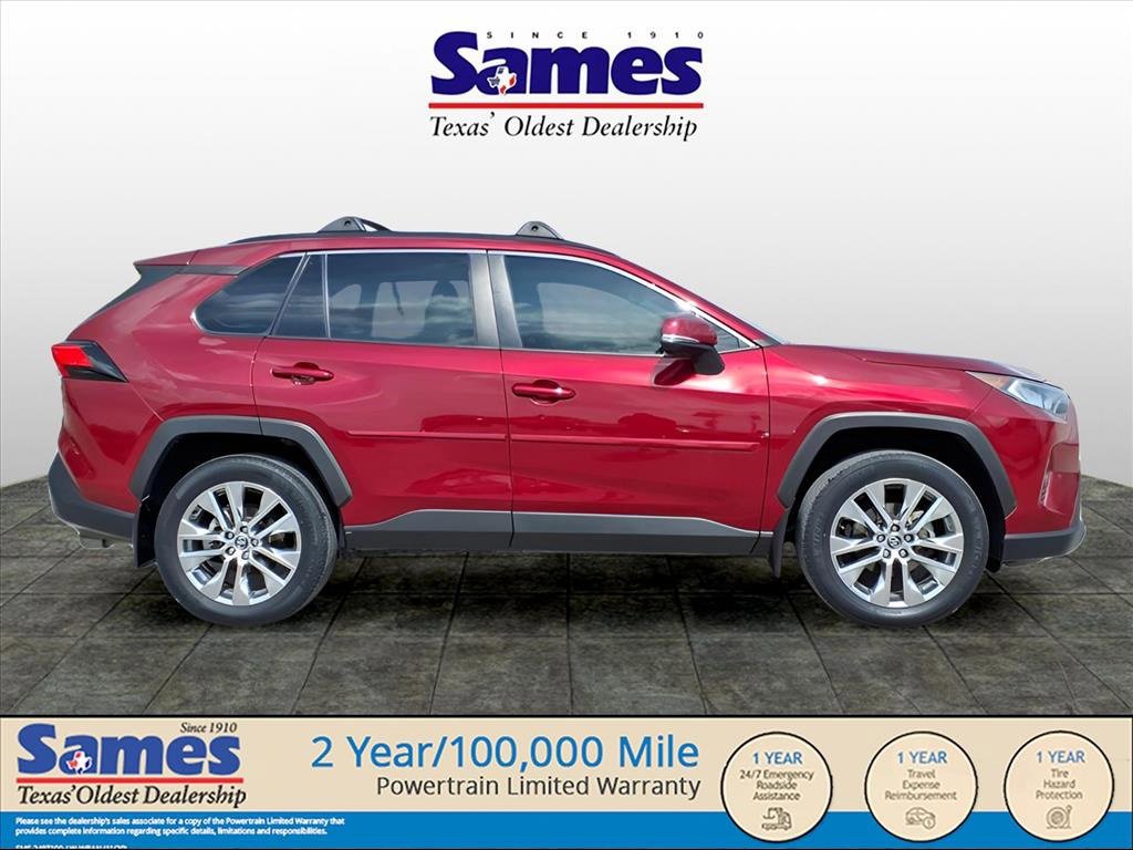 Used 2020 Toyota RAV4 XLE Premium image 5