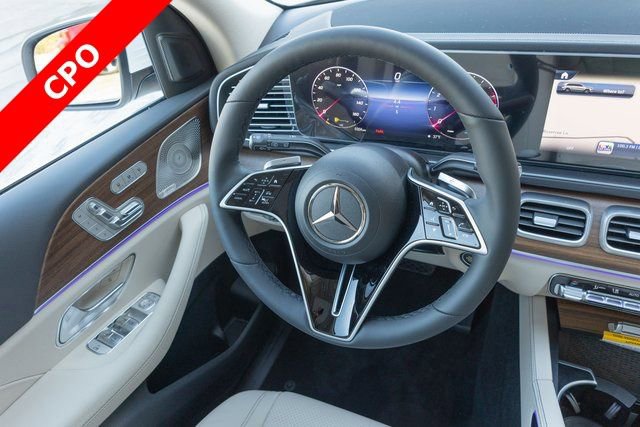 Certified 2025 Mercedes-Benz GLS 450 4MATIC image 25