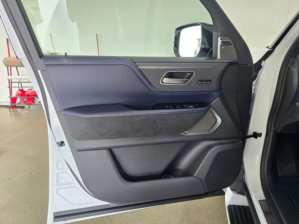 New 2026 INFINITI QX80 4WD image 20