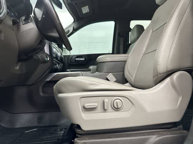 Used 2019 GMC Sierra 1500 SLT w/ SLT Premium Plus Package AWD/4WD image 27