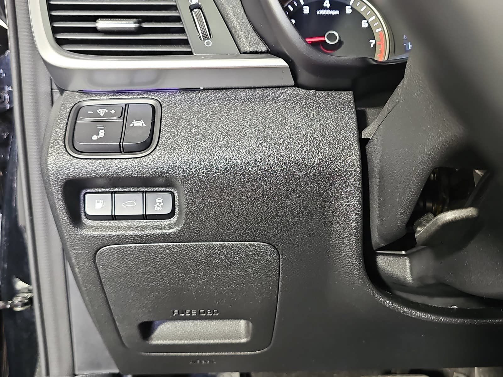 Used 2019 Kia Optima EX w/ EX Premium Package FWD image 25