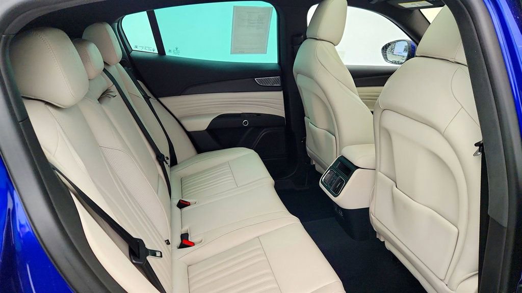 Used 2023 Maserati Grecale Modena image 24