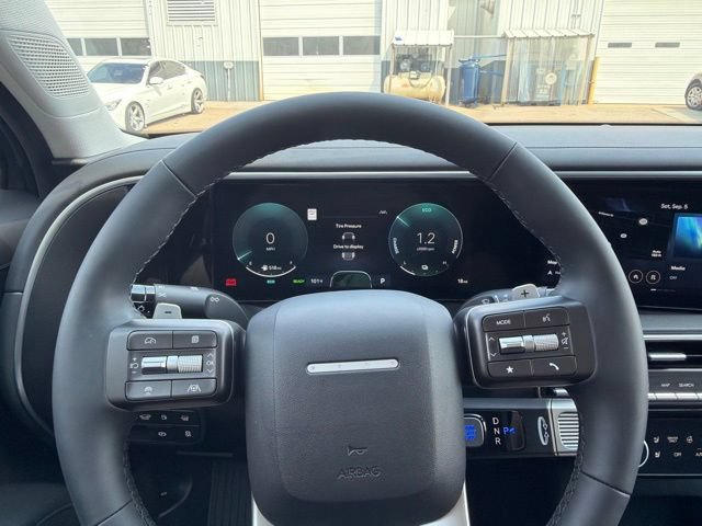 New 2026 Hyundai Palisade SEL Premium w/ Tow & Go Package AWD/4WD image 14