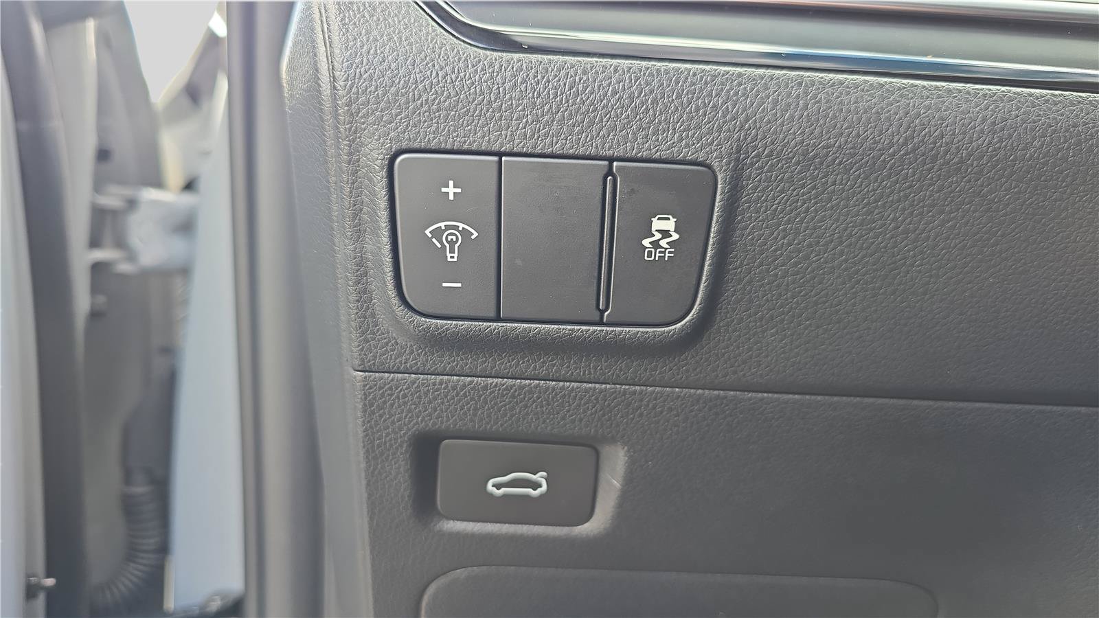 Used 2026 Kia K5 GT-Line w/ GT-Line Premium Package FWD image 25