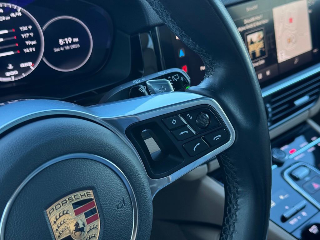 Certified 2023 Porsche Cayenne AWD/4WD image 18