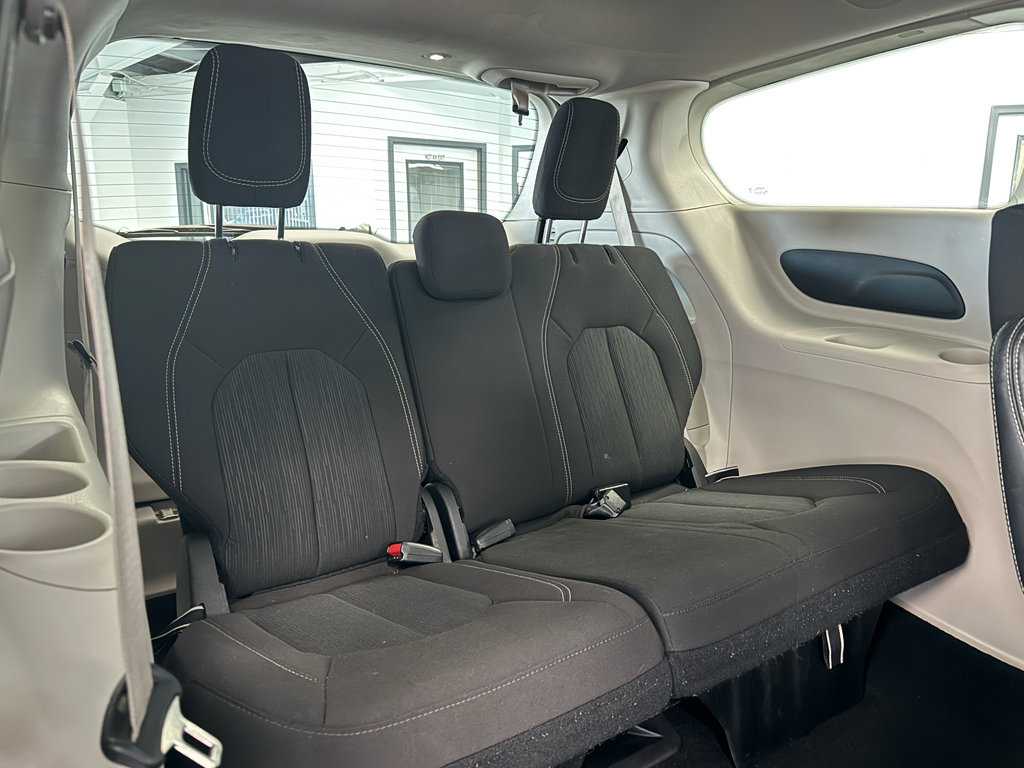 Used 2024 Chrysler Voyager LX FWD image 30
