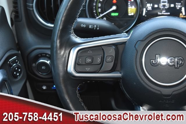 Used 2023 Jeep Wrangler Unlimited Sahara w/ Cold Weather Group AWD/4WD image 30