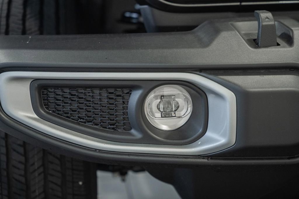 New 2026 Jeep Wrangler Unlimited Sahara AWD/4WD image 12