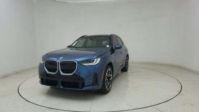 Used 2025 BMW X3 xDrive30i w/ Premium Package image 65
