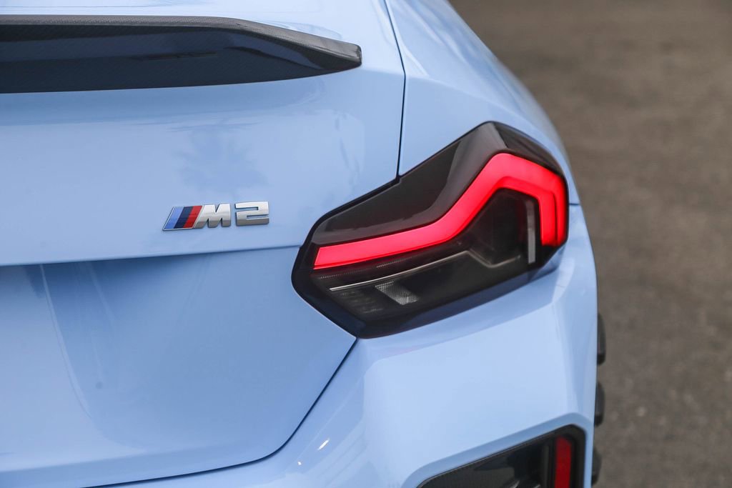 Used 2023 BMW M2 image 7