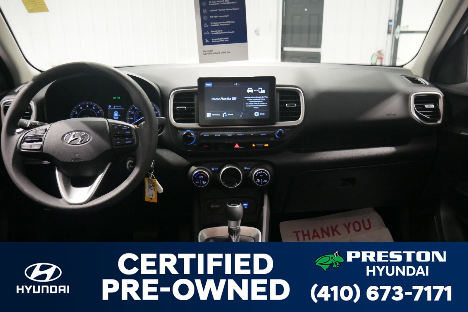 Used 2020 Hyundai Venue SEL image 19