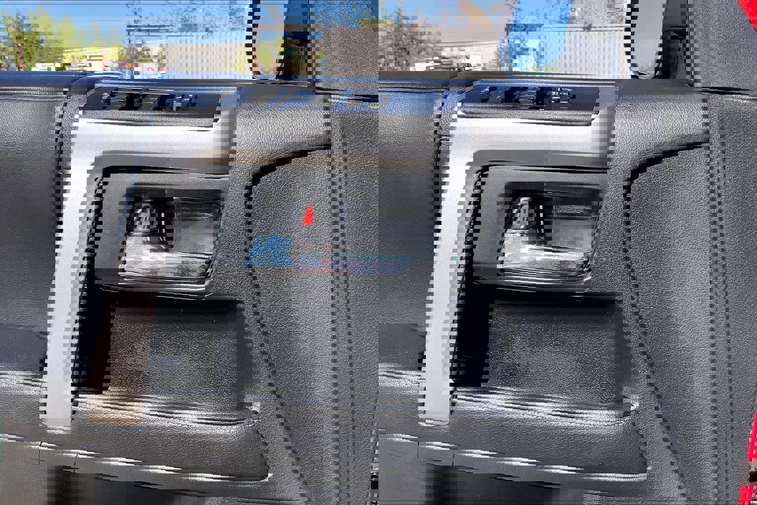 Used 2024 Toyota 4Runner SR5 image 33