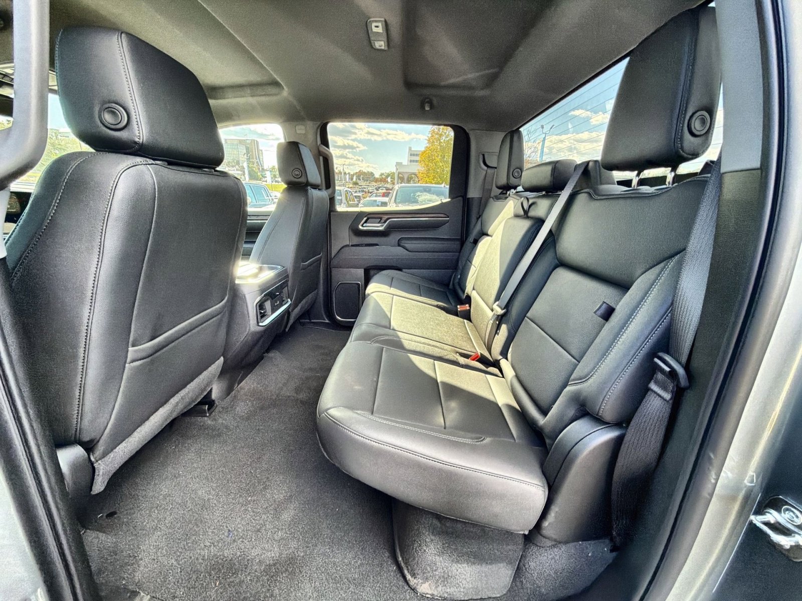 New 2026 GMC Sierra 1500 SLT w/ SLT Premium Package image 24