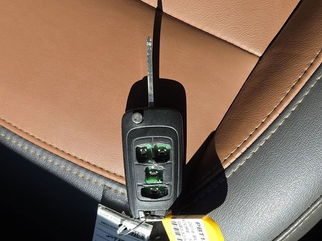 Certified 2016 Buick Encore Premium w/ Experience Buick Package image 36