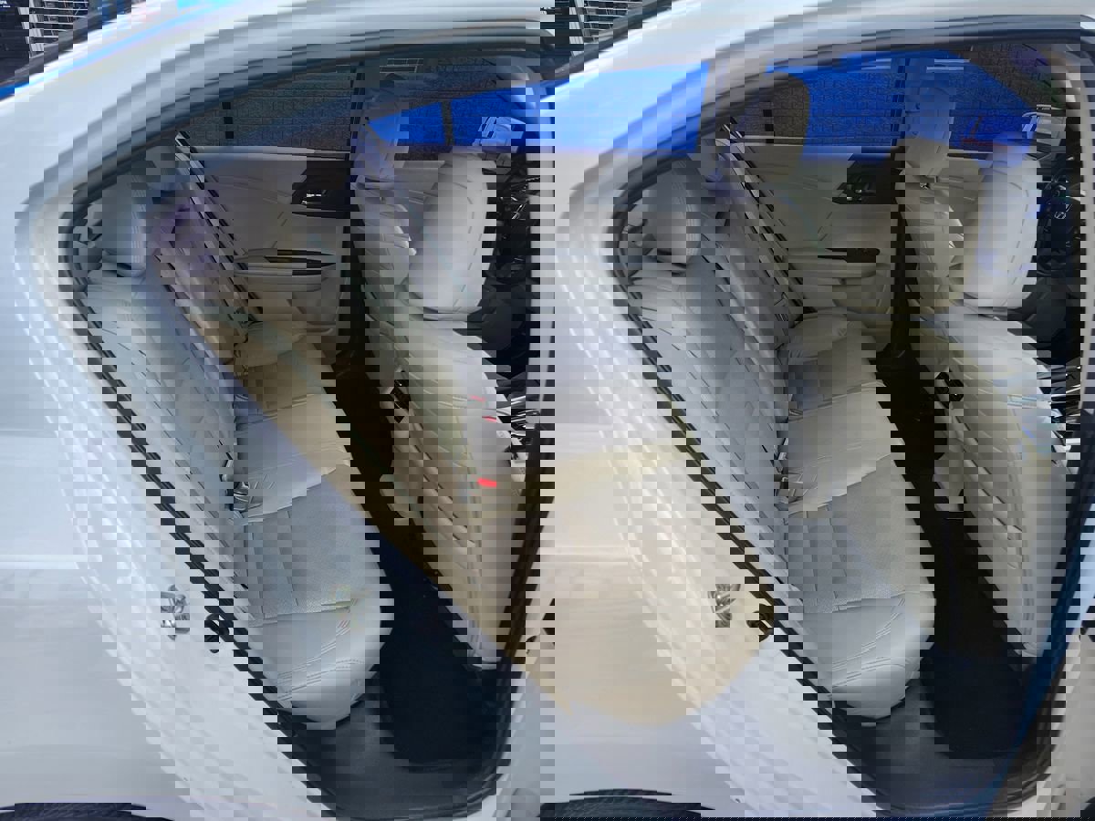 Used 2017 Honda Accord Touring image 19